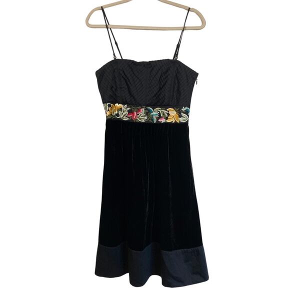 NWT Floreat Womens 6 Black Velvet Babydoll Embroidered Dress Whimsigoth Y2K Hoco - Picture 1 of 11